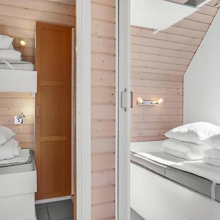 Holiday home Gorgeous In With Kitchen *